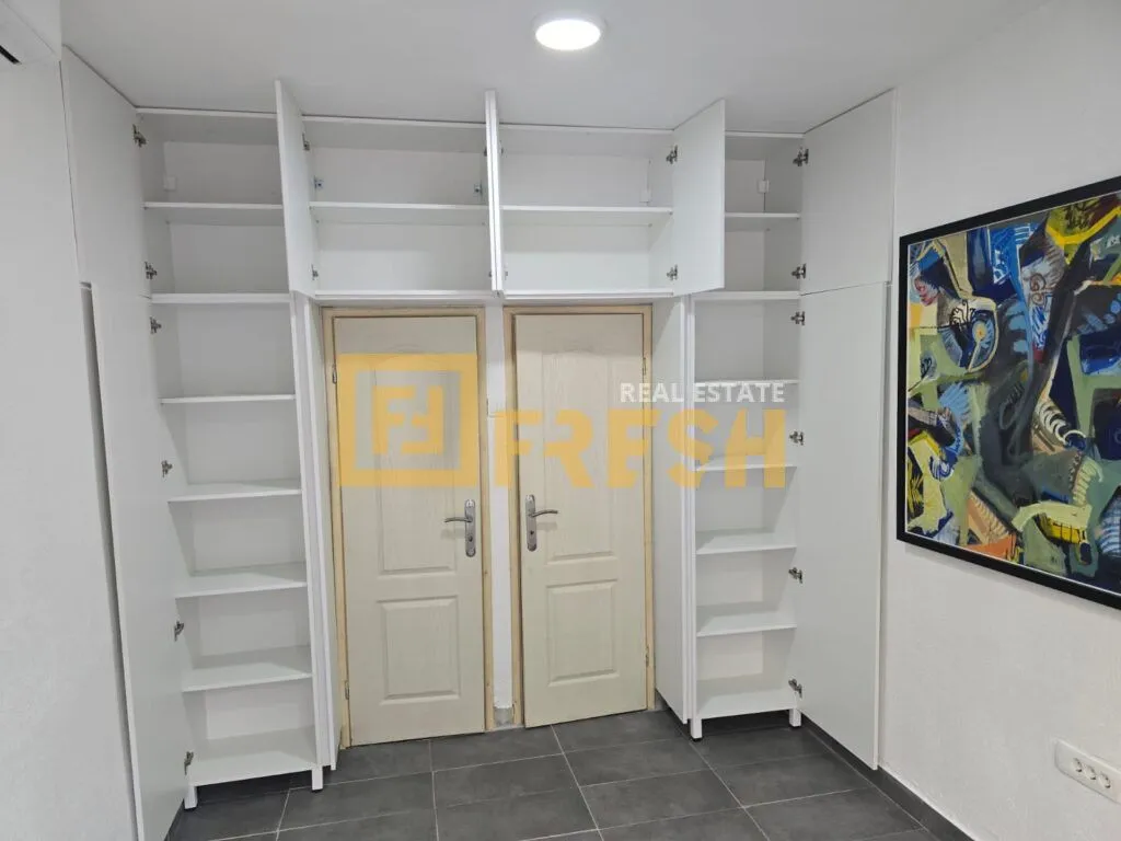 Rent, office space, 14m², Centar, Podgorica