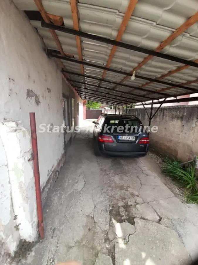 Prodaja, kuća, 151m², Futog, Novi Sad Sve Podlokacije