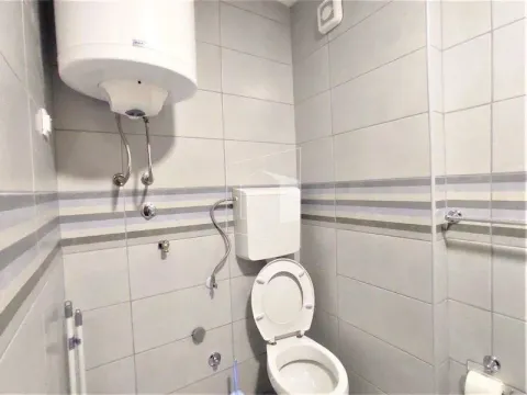 Izdavanje, stan, 59m², Tuški Put, Podgorica - image 9