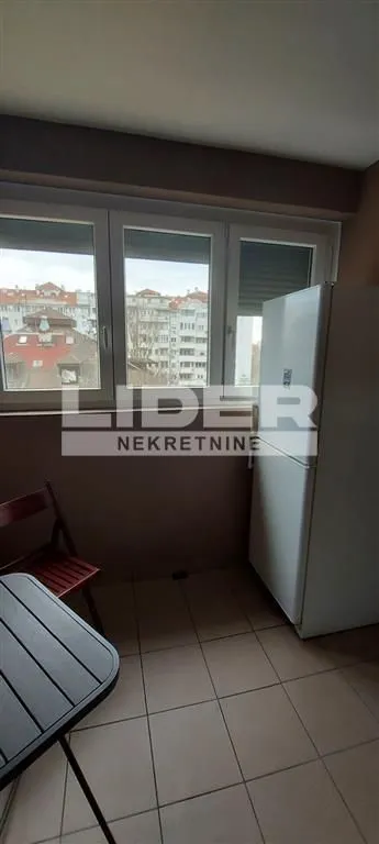 Izdavanje, trosoban stan, 60m², Brace Jerković, Voždovac Sve Podlokacije