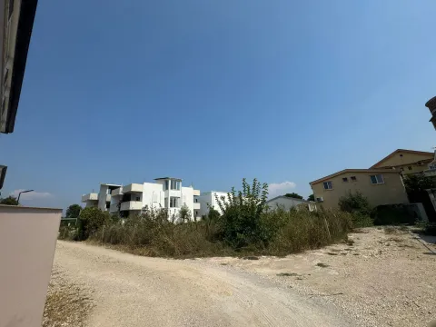 Prodaja, plac, 650m², Ulcinj, Crna Gora - image 2