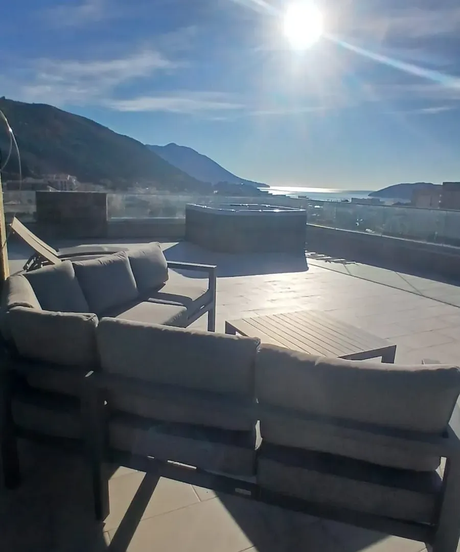 Sale, one bedroom apartment, 170m², Budva, Crna Gora