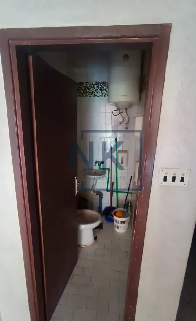 Rent, office space, 32m², Lepa Kata, Podgorica