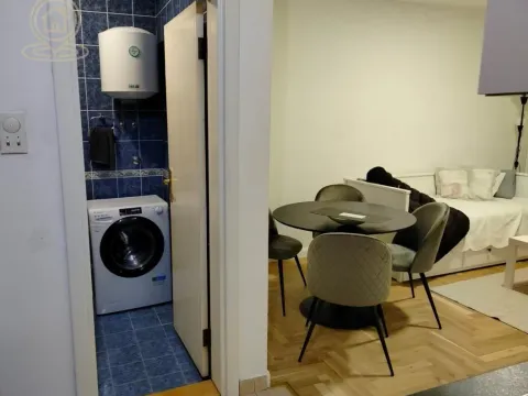 Izdavanje, garsonjera, 29m², Nova Detelinara, Novi Sad Sve Podlokacije - image 2