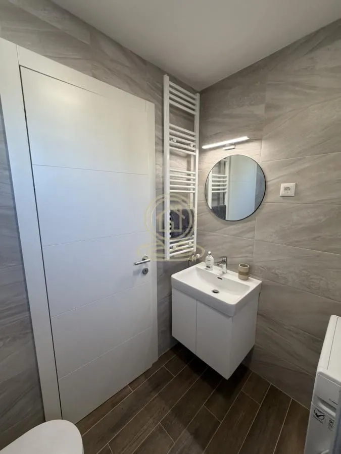 Rent, three bedroom apartment, 69m², Palilula Sve Podlokacije, Beograd