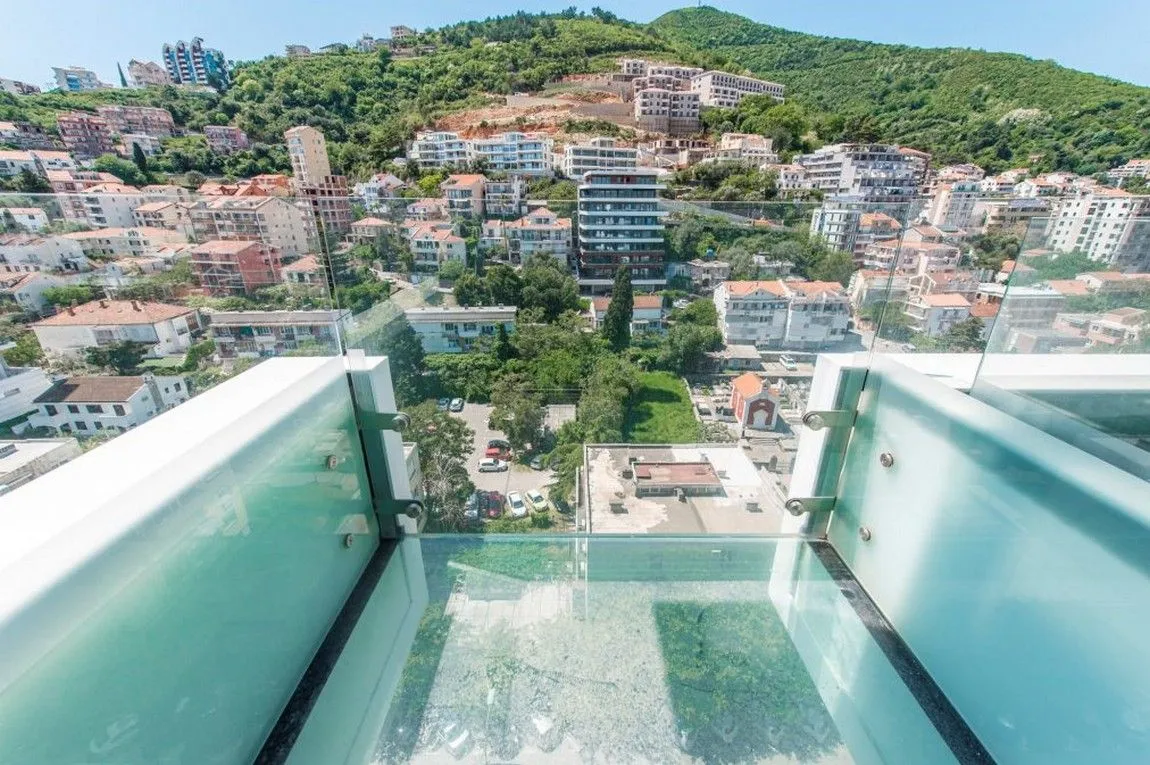 Sale, three bedroom apartment, 137m², Centar, Budva