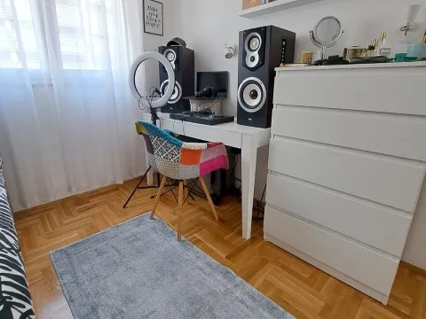 Sale, three bedroom apartment, 84m², Rozino, Budva - image 20