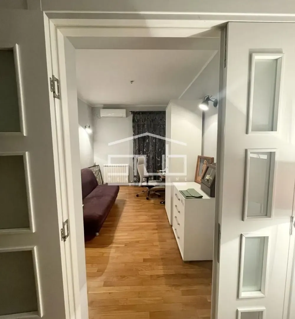 Rent, three bedroom apartment, 75m², Slavija, Vračar Sve Podlokacije