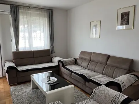 Izdavanje, dvosoban stan, 90m², Seljanovo, Tivat - image 4