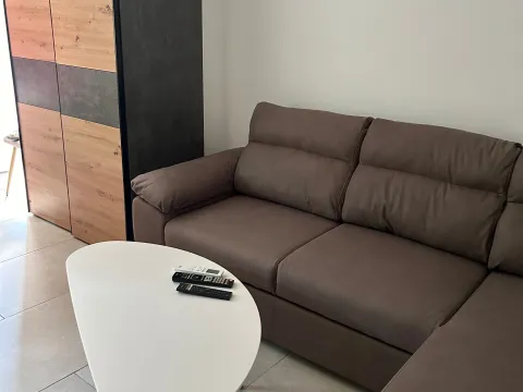 Izdavanje, garsonjera, 30m², Murtovina, Podgorica - image 2