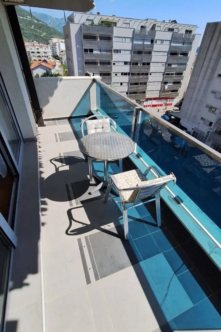 Sale, two bedroom apartment, 105m², Rozino, Budva