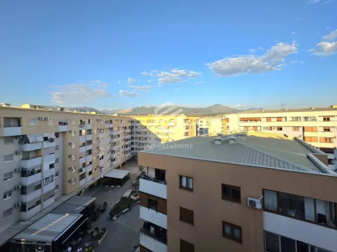 Prodaja, jednosoban stan, 45m², Stari Aerodrom, Podgorica - image 14