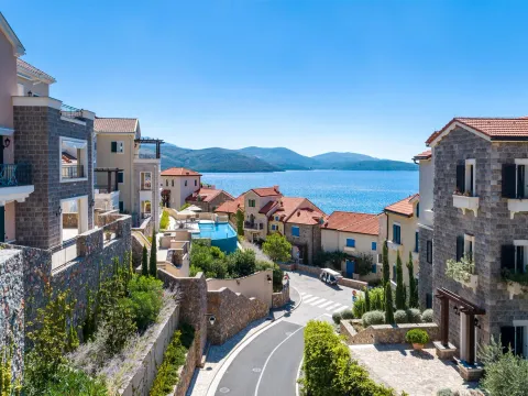 Prodaja, dvosoban stan, 118m², Luštica Bay, Tivat - image 19