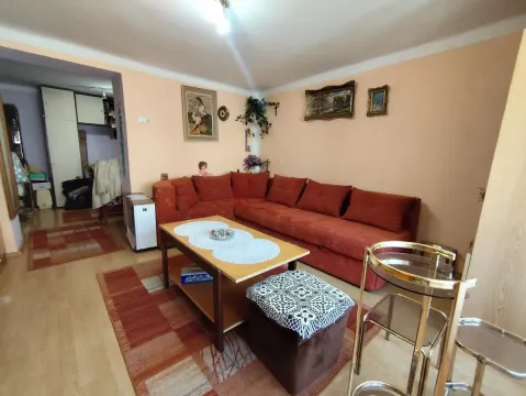 Prodaja, kuća, 102m², Novo Selo, Subotica - image 13