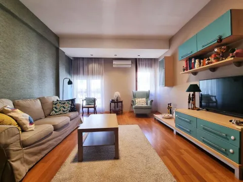 Izdavanje, stan, 45m², Centar, Podgorica