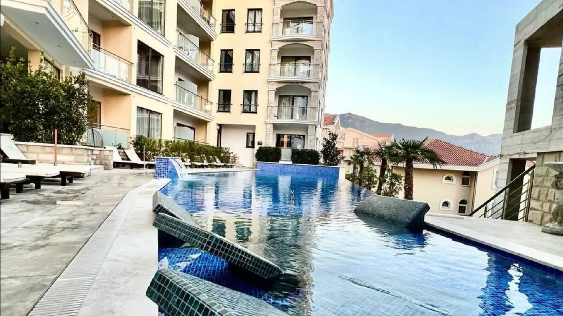 Stan-na-dan, trosoban stan, 79m², Bečići, Budva