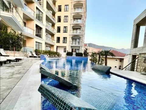 Stan-na-dan, trosoban stan, 79m², Bečići, Budva - image 9