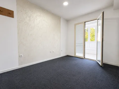 Rent, office space, 42m², Ljubović, Podgorica - image 3