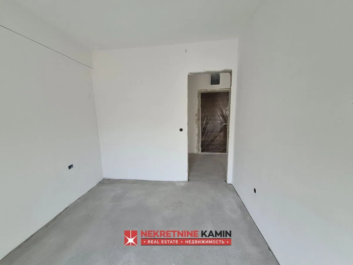 Prodaja, jednosoban stan, 42m², Podkošljun, Budva