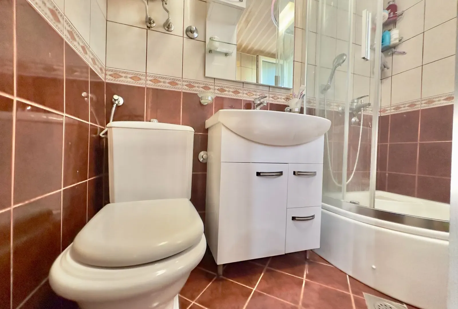 Prodaja, dvosoban stan, 65m², Seljanovo, Tivat