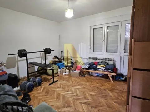 Prodaja, kuća, 330m², Veternik, Novi Sad Sve Podlokacije - image 16