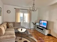 Rent, house, 170m², Stari Aerodrom, Podgorica - image 2