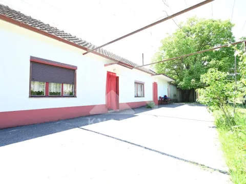 Prodaja, kuća, 80m², Mareza, Podgorica - image 13