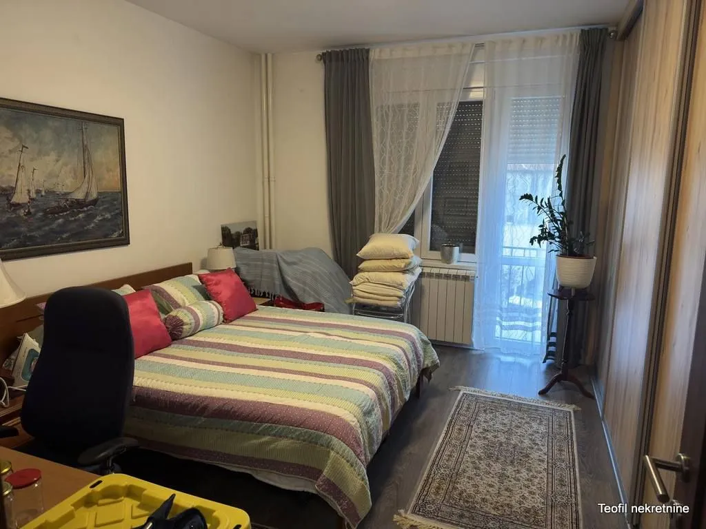 Prodaja, trosoban stan, 73m², Palilulska Pijaca, Palilula Sve Podlokacije