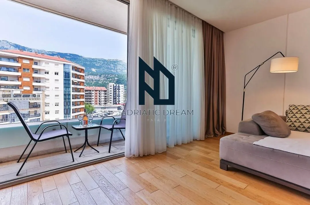 Sale, one bedroom apartment, 57m², Centar, Budva