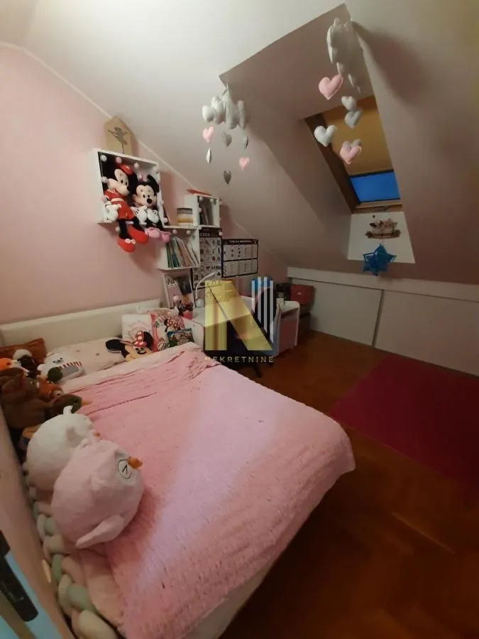 Prodaja, trosoban stan, 70m², Nova Detelinara, Novi Sad Sve Podlokacije