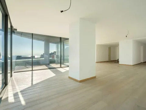 Prodaja, trosoban stan, 270m², Budva, Crna Gora - image 17