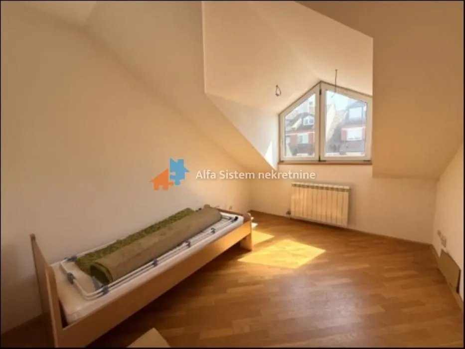 Rent, house, 320m², Višnjička Banja, Palilula Sve Podlokacije