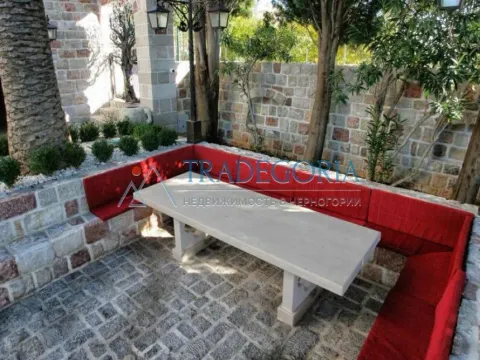 Prodaja, kuća, 350m², Reževići, Budva - image 12