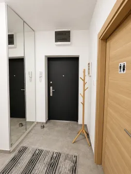 Izdavanje, dvosoban stan, 66m², Pobrežje, Podgorica - image 5