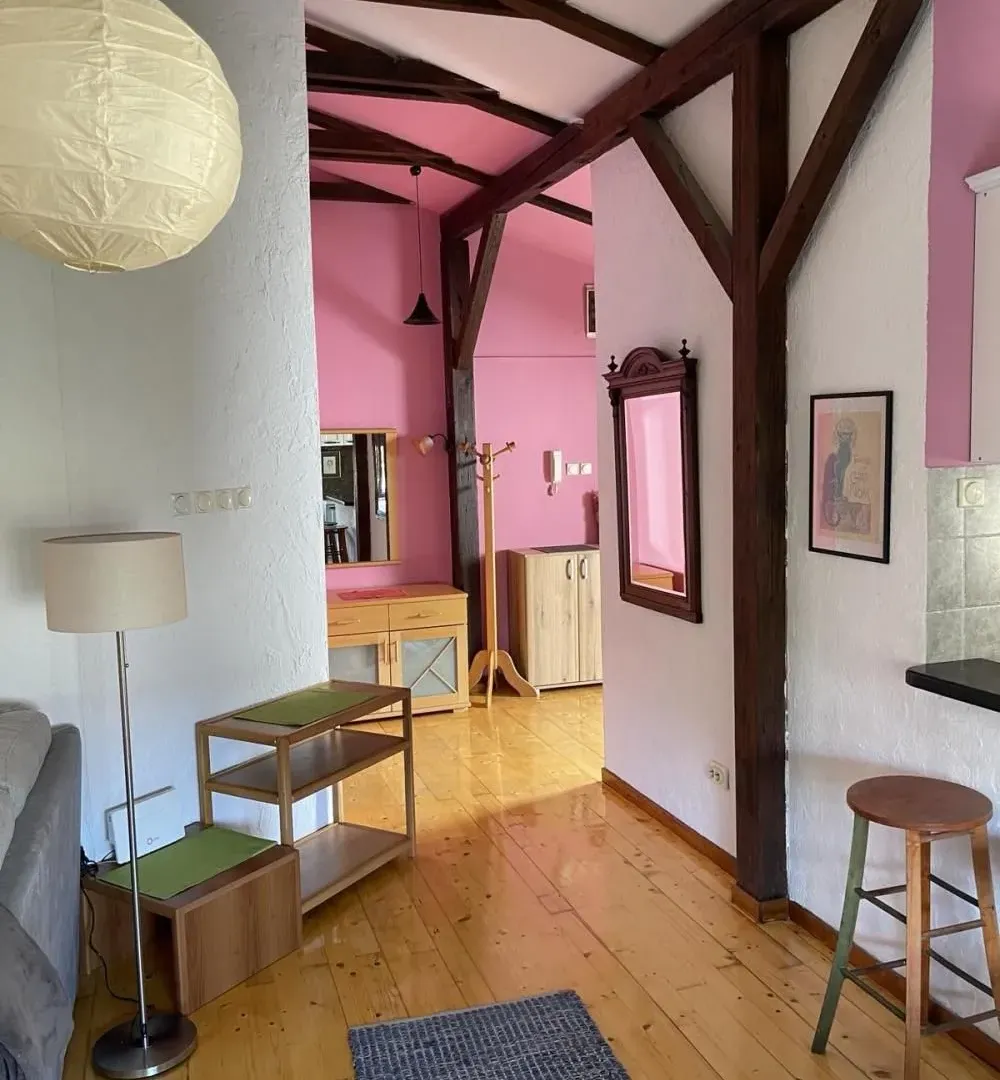 Rent, two bedroom apartment, 65m², Stari Grad, Beograd