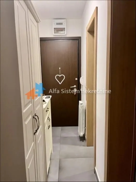 Rent, three bedroom apartment, 55m², Kluz, Zvezdara Sve Podlokacije