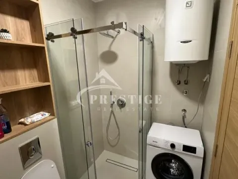 Izdavanje, jednosoban stan, 47m², City Kvart, Podgorica - image 8