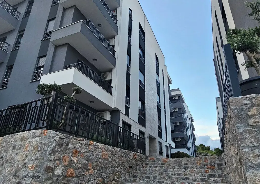Rent, one bedroom apartment, 37m², Gorica C, Podgorica