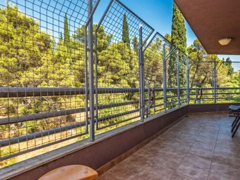 Sale, three bedroom apartment, 136m², Podgorica, Crna Gora - image 6