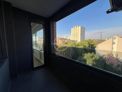 Rent, office space, 101m², Centar, Novi Sad - image 16