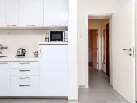 Izdavanje, jednosoban stan, 50m², Kotor, Crna Gora - image 6