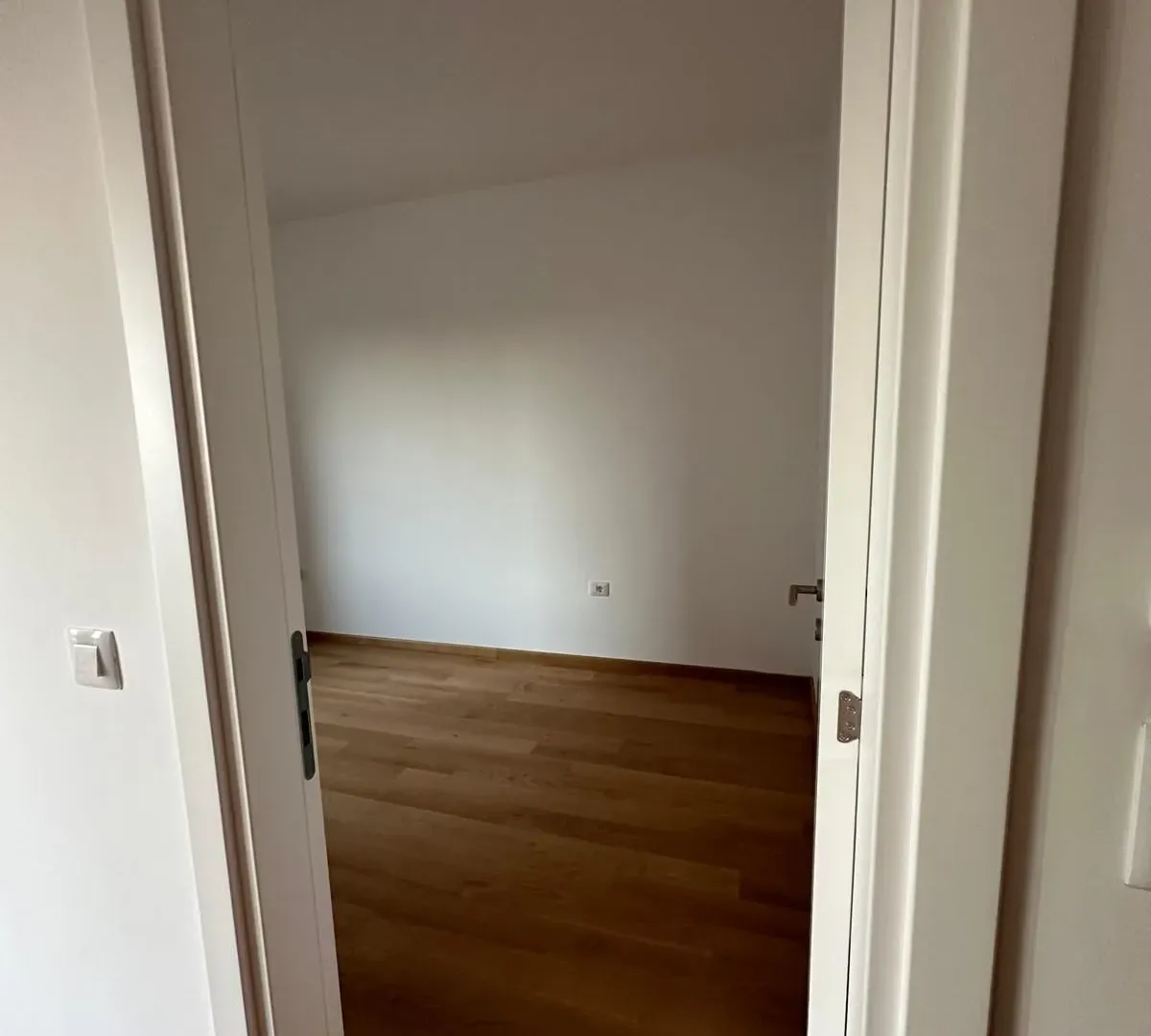 Sale, one bedroom apartment, 42m², Bečići, Budva
