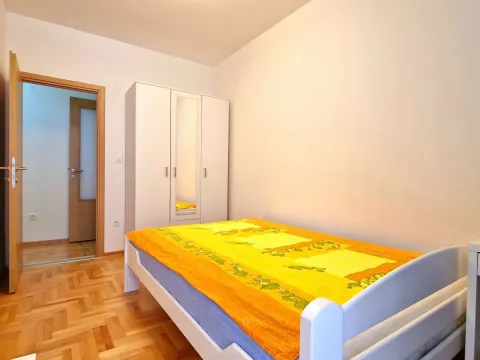 Prodaja, dvosoban stan, 73m², Budva, Crna Gora - image 14