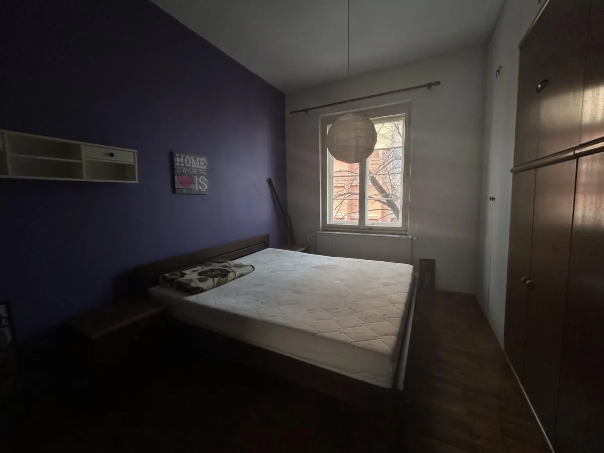 Izdavanje, trosoban stan, 80m², Staro groblje, Niš