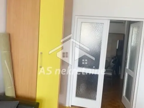 Izdavanje, trosoban stan, 76m², Novi Beograd Sve Podlokacije, Beograd - image 13