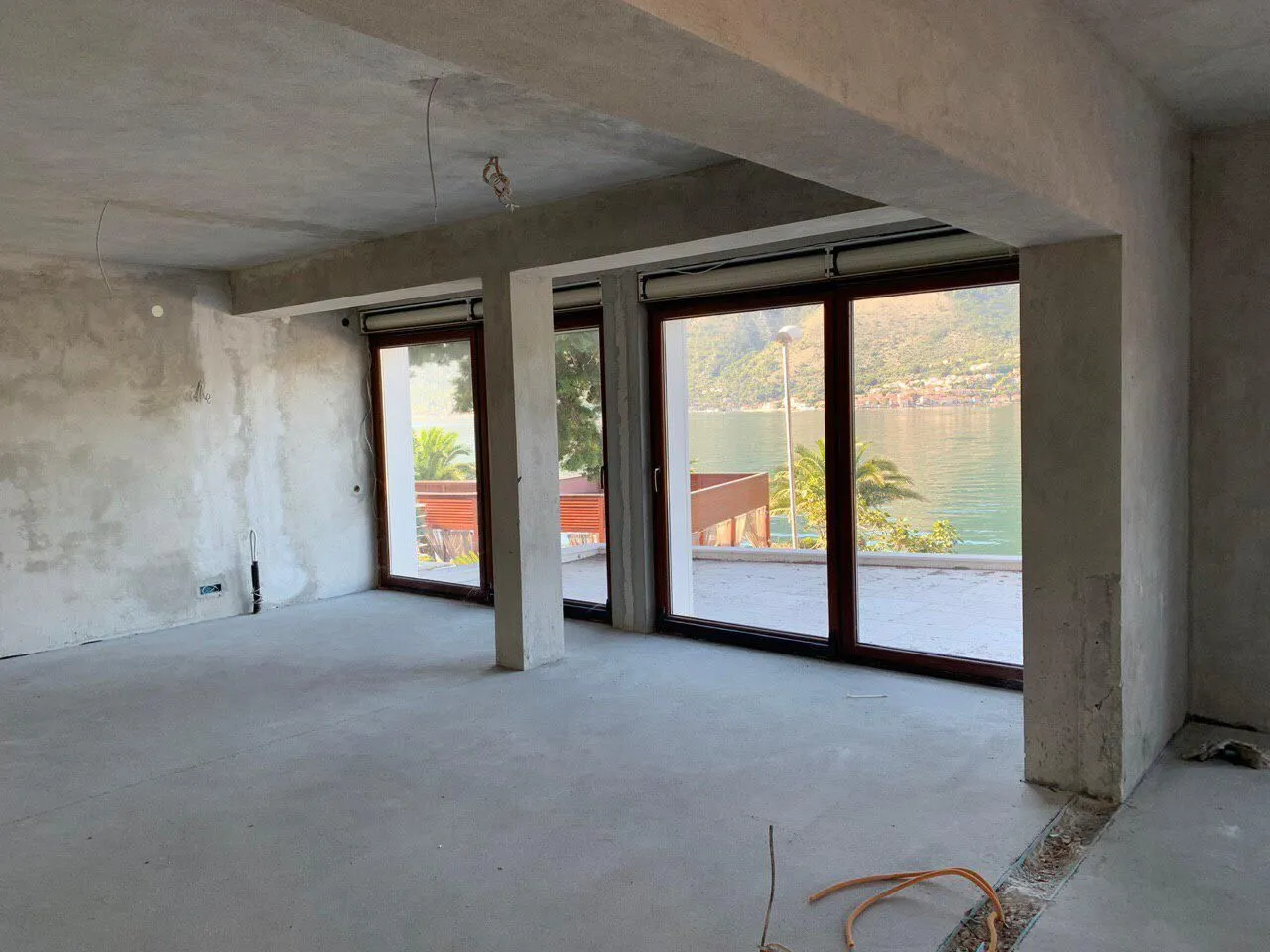 Sale, house, 500m², Dobrota, Kotor