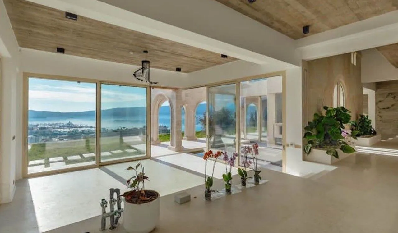 Prodaja, kuća, 1400m², Donja Lastva, Tivat