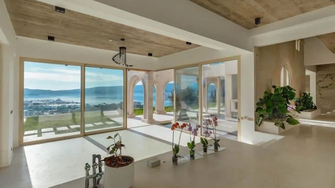 Prodaja, kuća, 1400m², Donja Lastva, Tivat