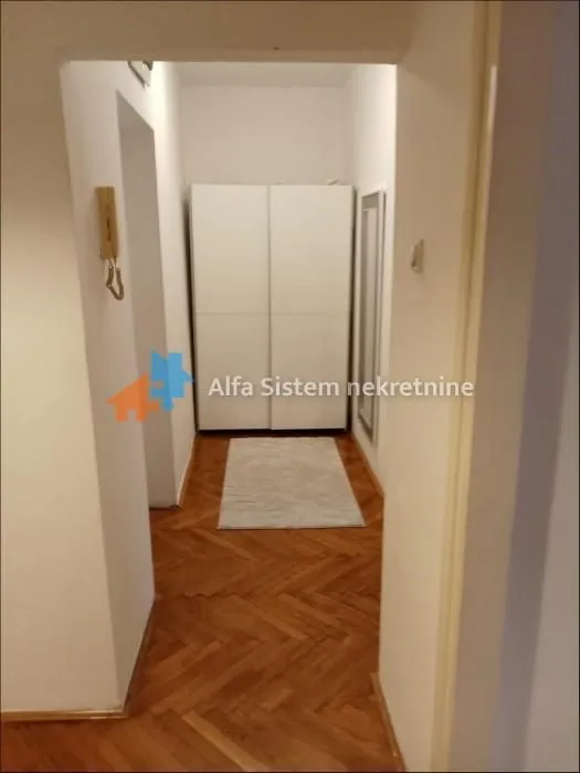 Rent, two bedroom apartment, 62m², Stari Grad, Beograd