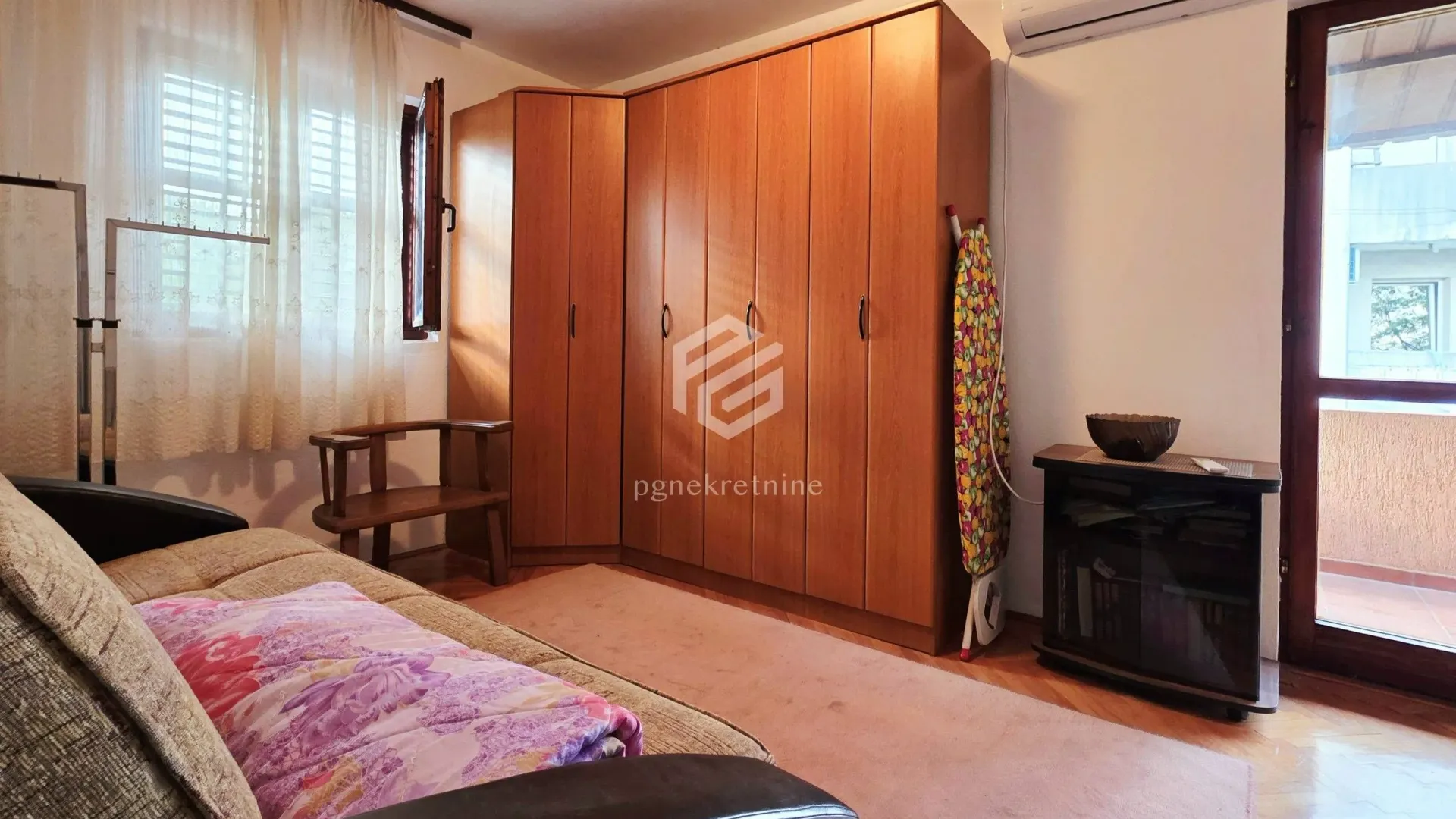 Rent, house, 120m², Zagorič, Podgorica